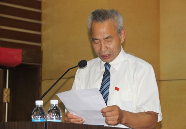 匡国柱院长宣读a片
表彰决定