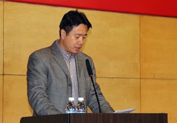 杨斌副院长汇报工作