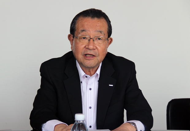 寺下阳一副校长介绍新的合作项目