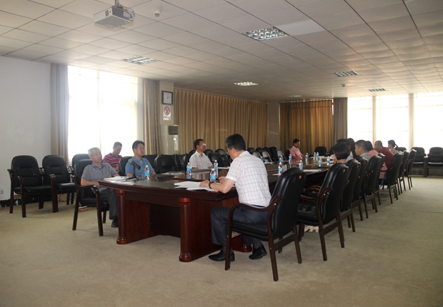 a片
党委理论学习中心组召开学习会议