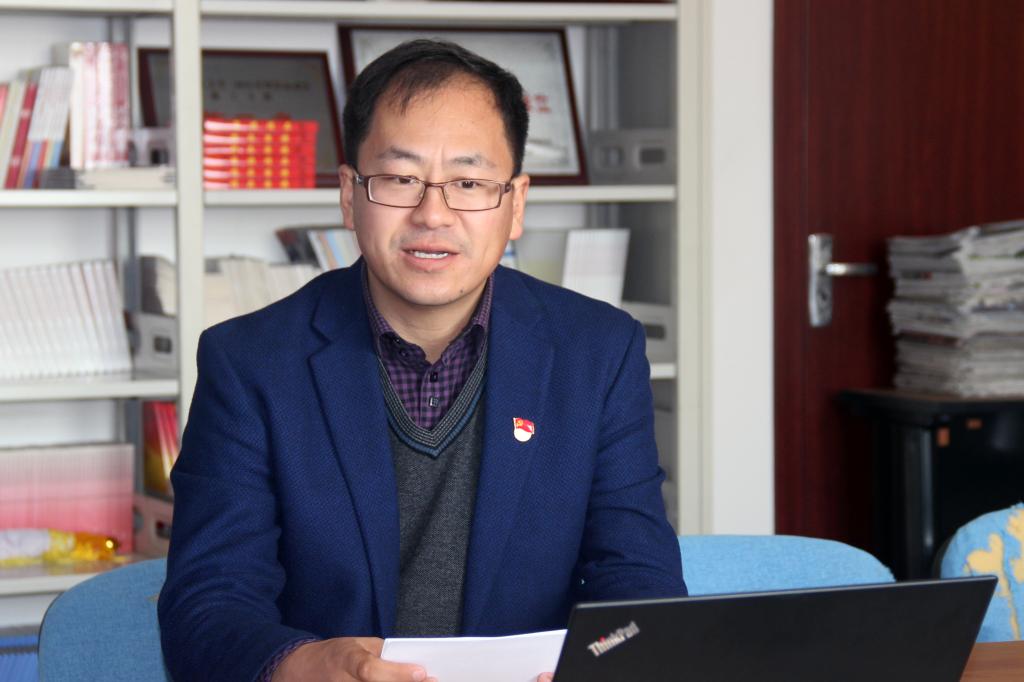 组宣部主任赵宇对组织员进行培训