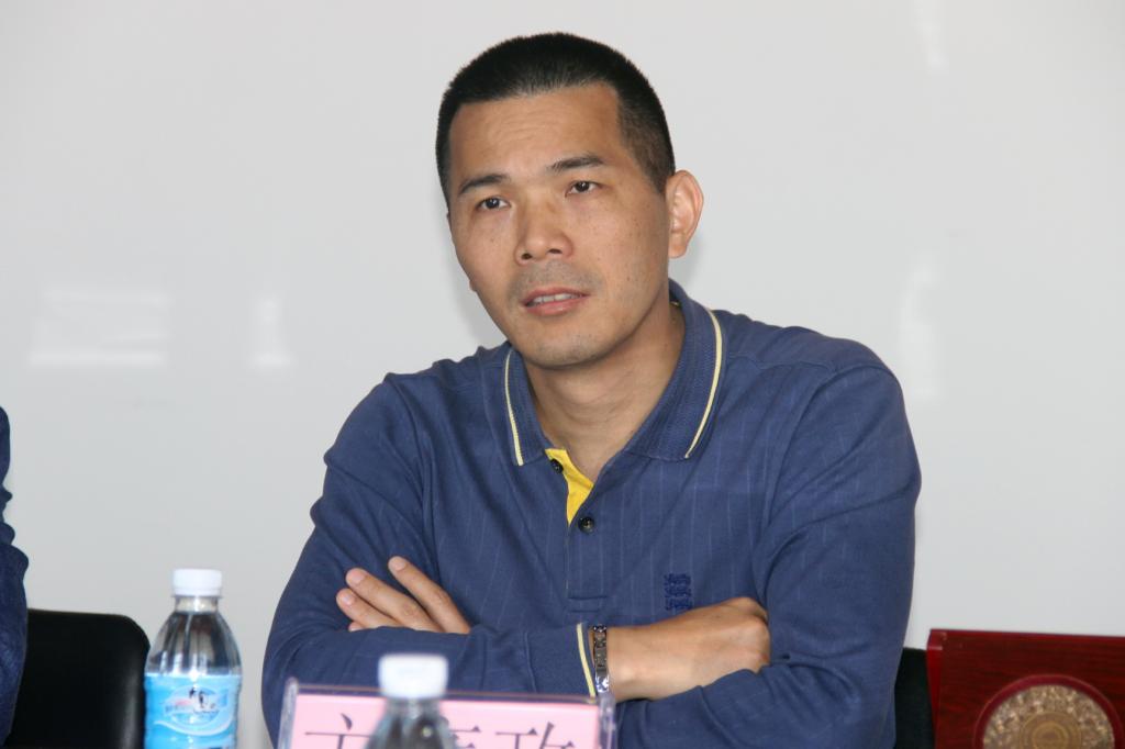 方廉政董事长希望双方今后加强交流与合作