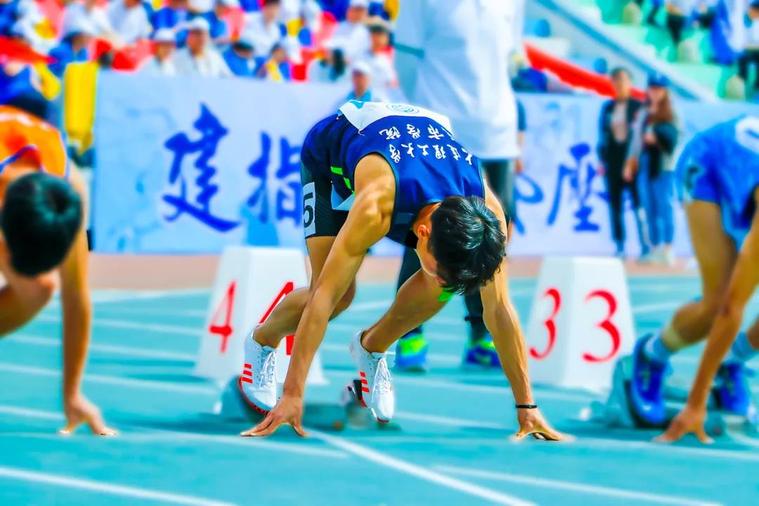 我院选手在比赛中