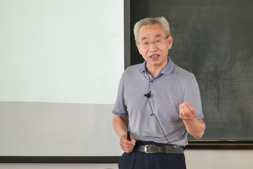 匡国柱院长阐述“以本为本”,“回归本科教育”