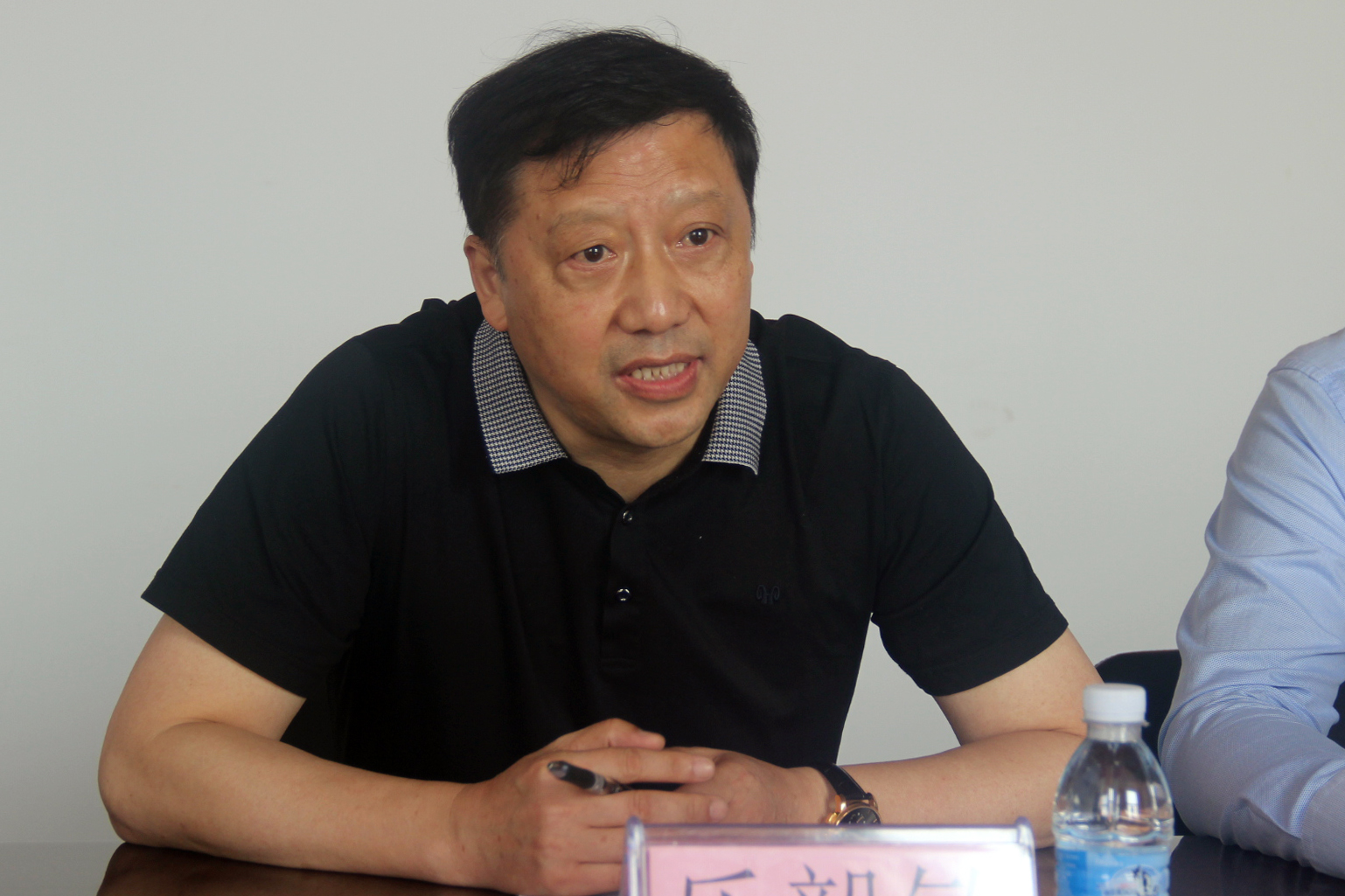 乐毅敏院长介绍此行目的